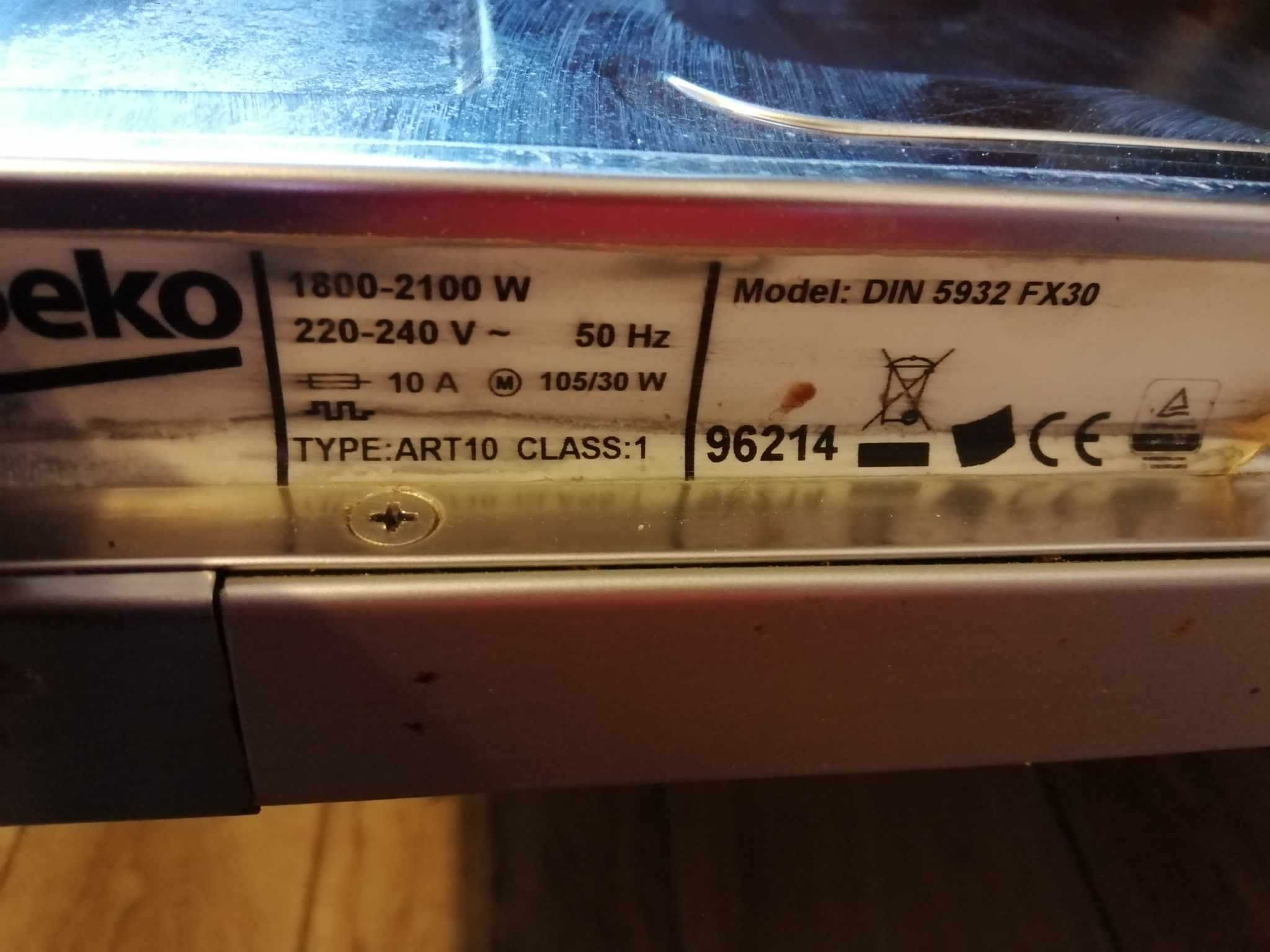 Uszkodzona zmywarka Beko DIN 5932FX30