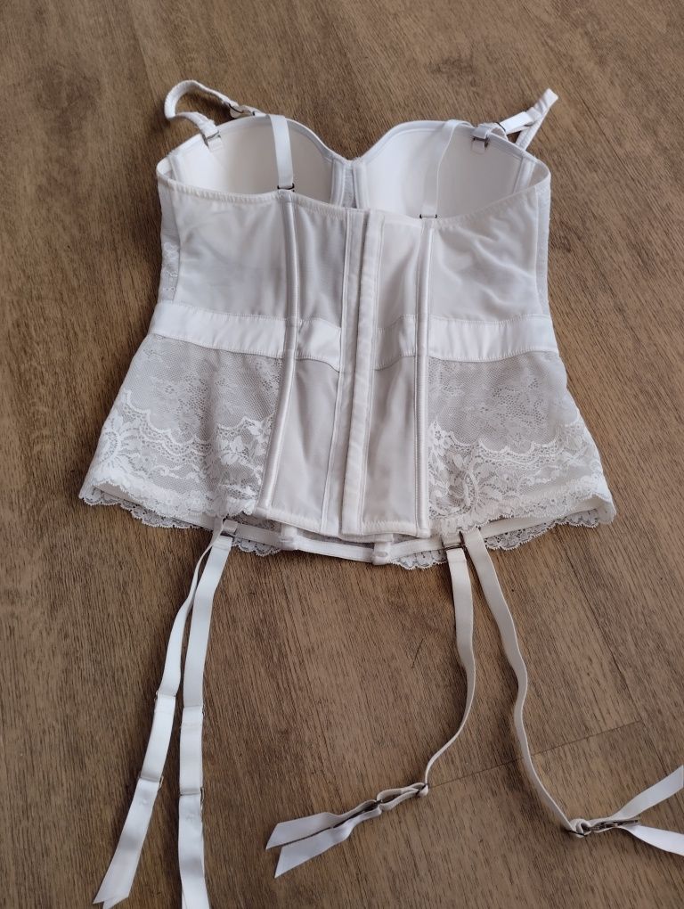 Gorset damski Hunkemöller 75C