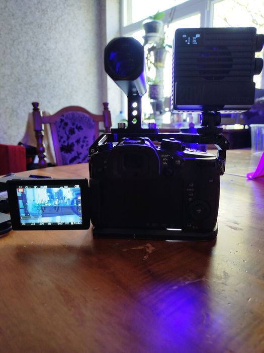 Panasonic gh5 +sigma 30 mm+обвес и свет