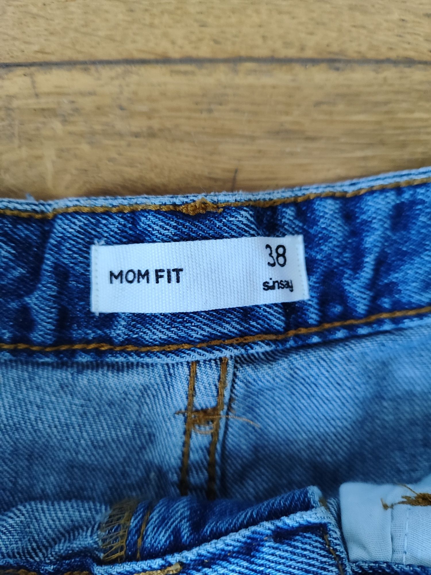 Spodnie jeansowe Sinsay 38 mom fit