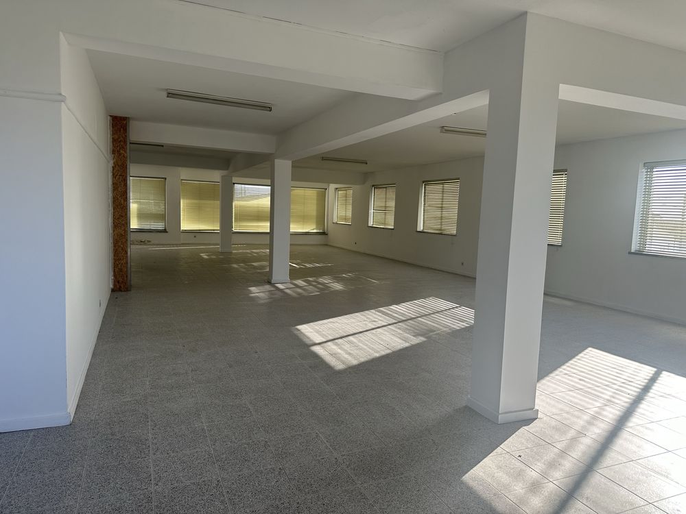 Arrenda-se loja comercial