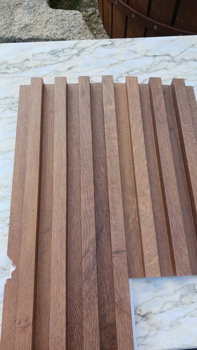 Ripas de pvc Dark Oak
