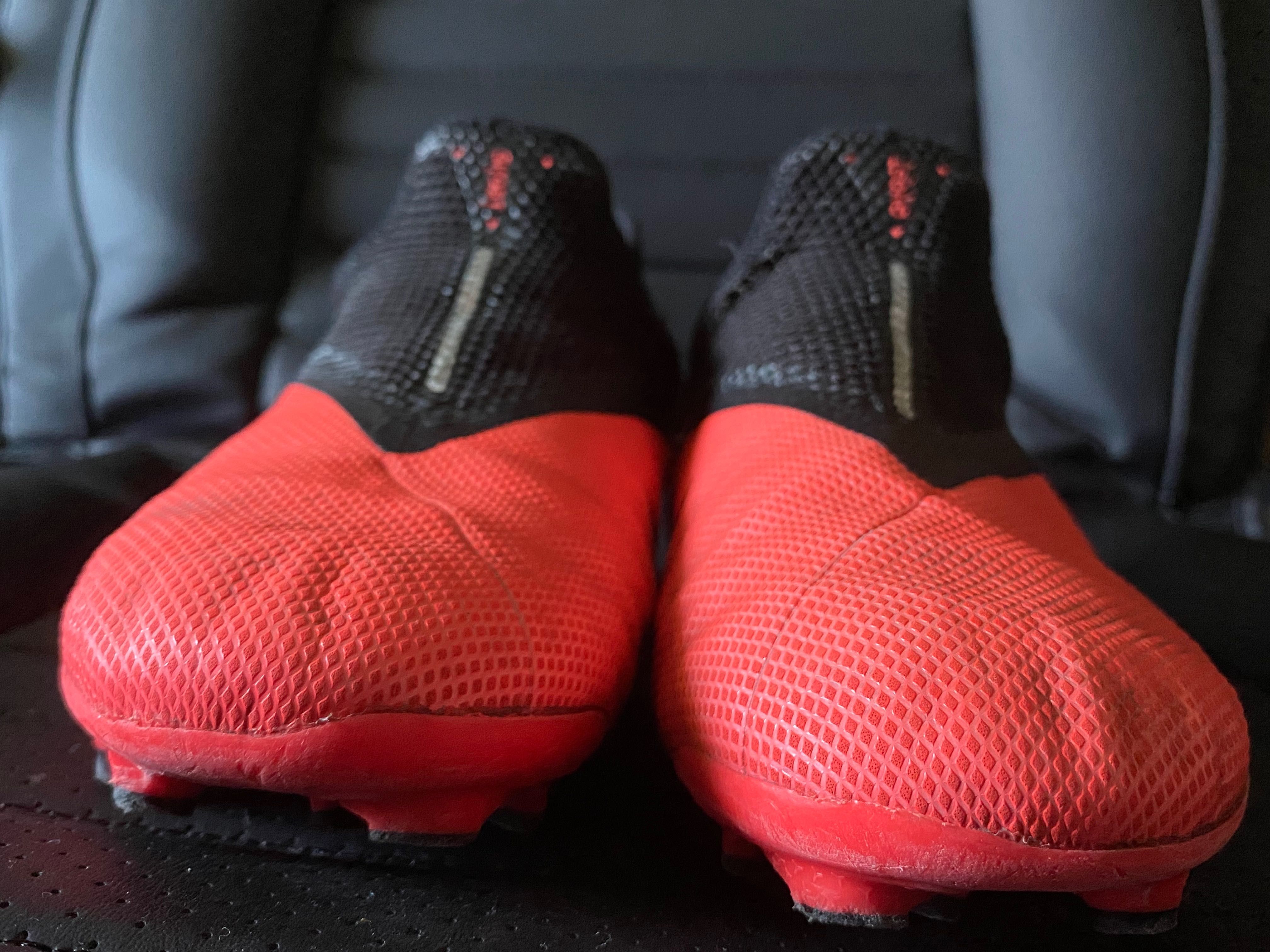 Nike Phantom 36,5 (23,5cm) Buty piłkarskie typu Korki