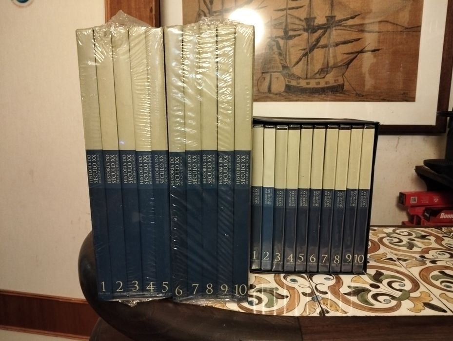 História do Século XXI - Década a Década - 10 livros + 10 DVD's