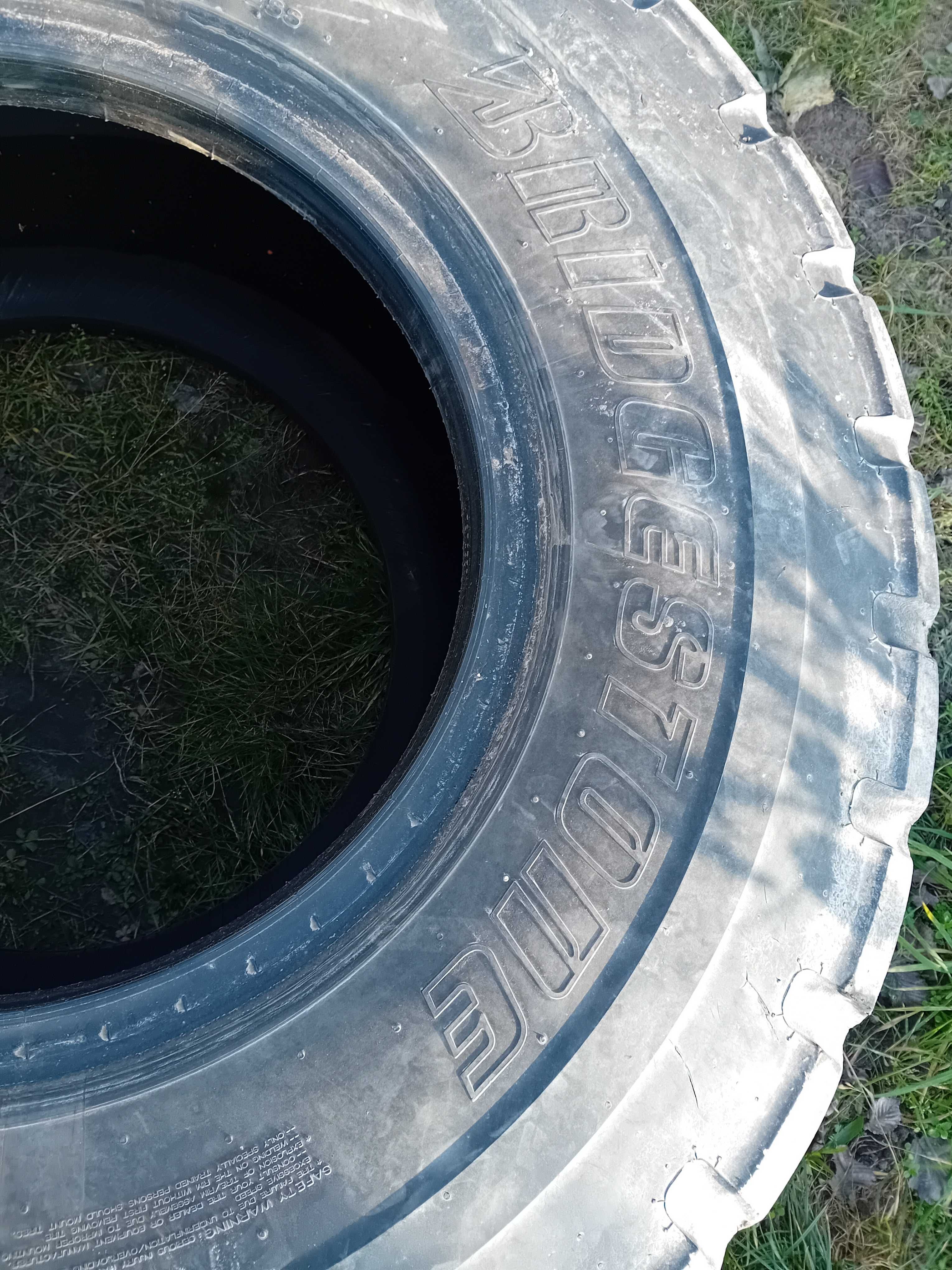Opony   VJT 20.5 R25 Bridestone 4 sztuki ładowarki przyczepy opona