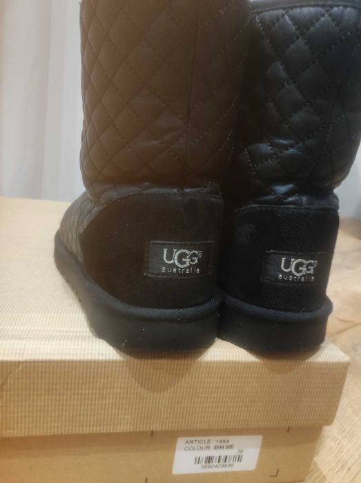 Угги/Ugg australia 39р. siyah deri.
