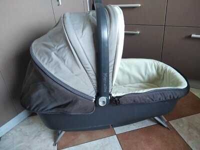 Колыбель-Кроватка,люлька,сумка-переноска для новорожденных.есть разные