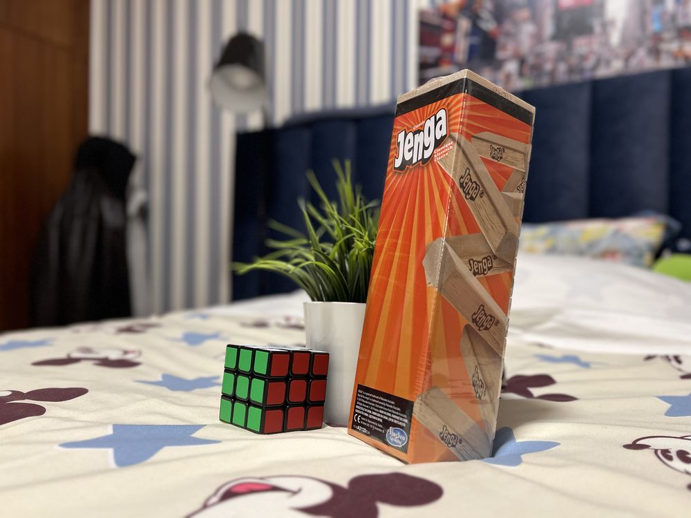 Jenga e Cubo Mágico