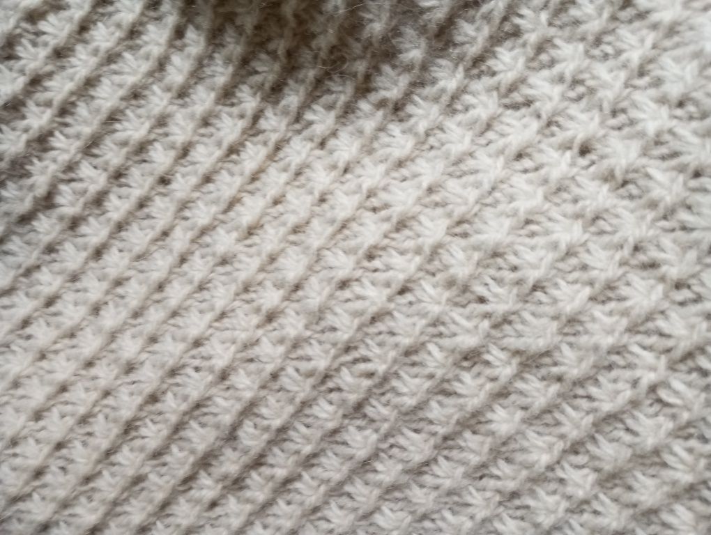 Fajny gruby sweter XL