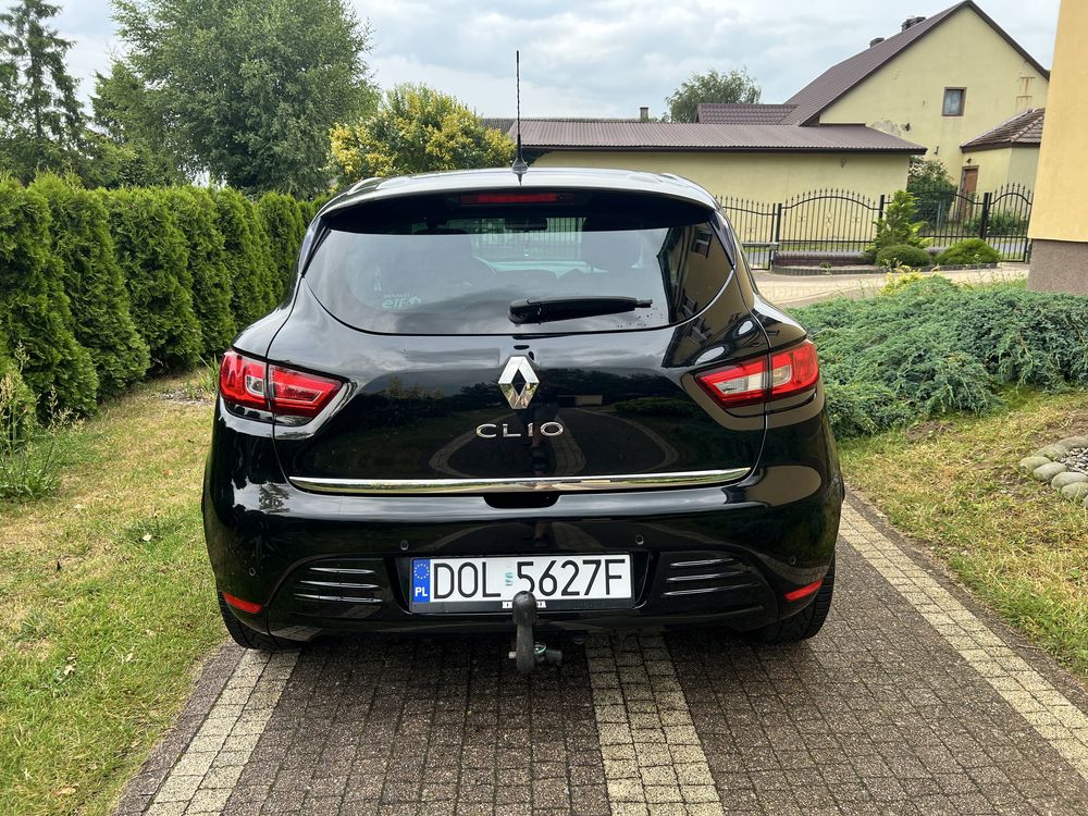 *Clio 4 *Lift *Limited* led+ hak* alufelgi*