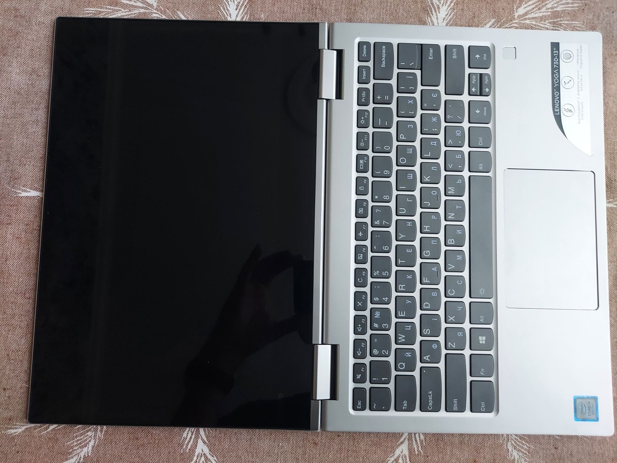 Ноутбук-планшет Lenovo Yoga 730 з '13 IPS, i5-8250U, NVMe SSD