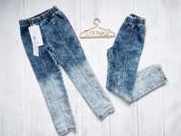 Dekatyzowane spodnie jeansowe Mała Mi