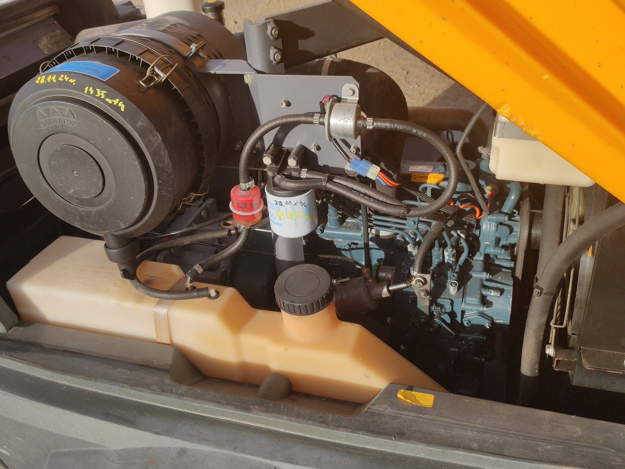 kompresor atlas copco xas 67 2014r 1435mth zarejestrowany xas67
