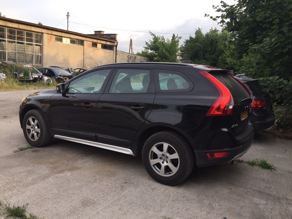 Volvo Xc60 2.4 diesel na czesci Czarny