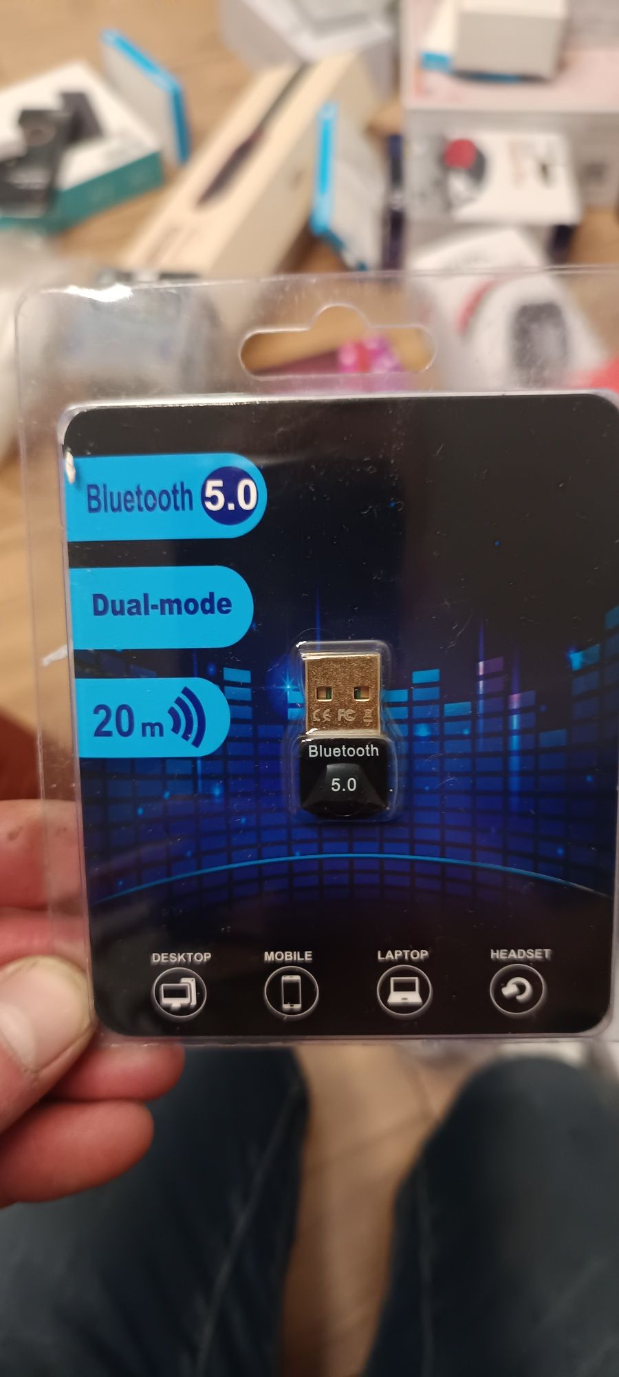 Adapter Bluetooth 5.0 do komputera, odbiornik Bluetooth  bezprzewodowy