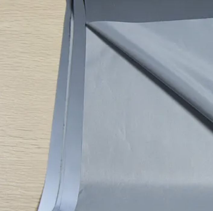 Сірий проекційний екран 84 дюйми з липучками для домашнього кінотеатру