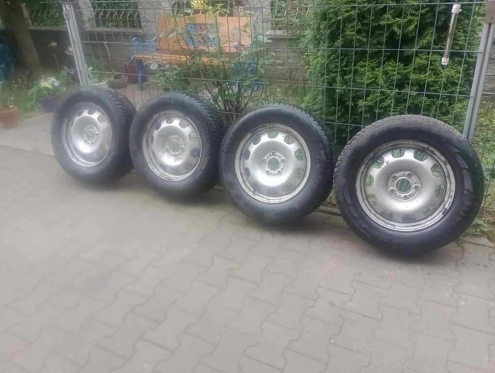 Kola 16  dacia duster 215/65 zima