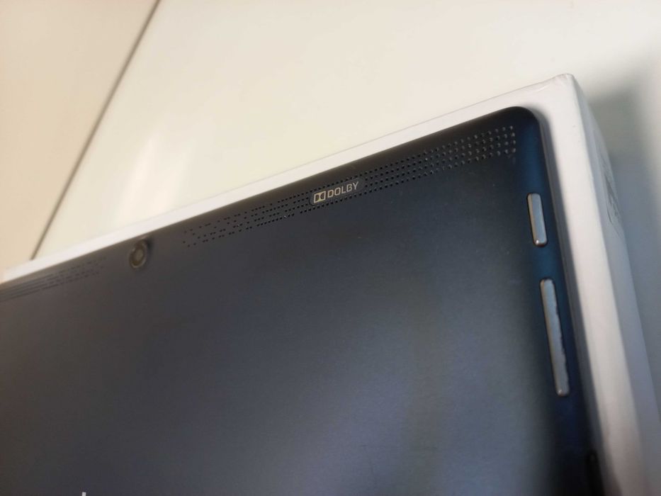 Планшет Lenovo 10 дюйм! Black! Оригінал у відмінному стані!