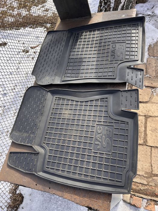 Коврики резинові в салон для JAC S3