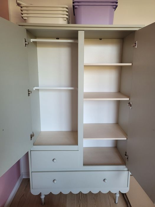 Szafa oliwkowa Babushka Wood