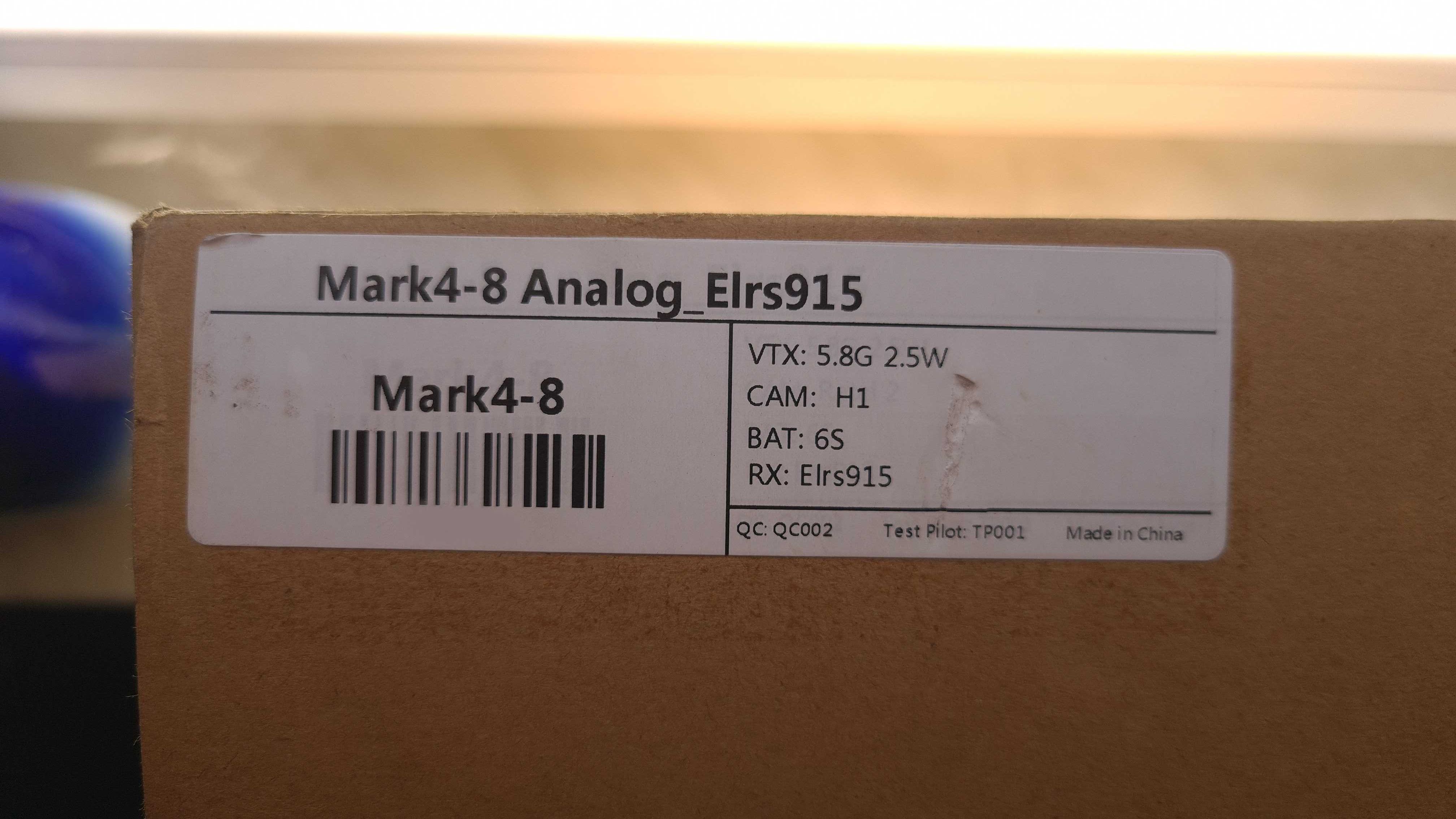 Dron GEPRC MARK4 LR8 Analog FPV 5.8G 2.5W CAM H1 BAT 8000mAh ELRS 915