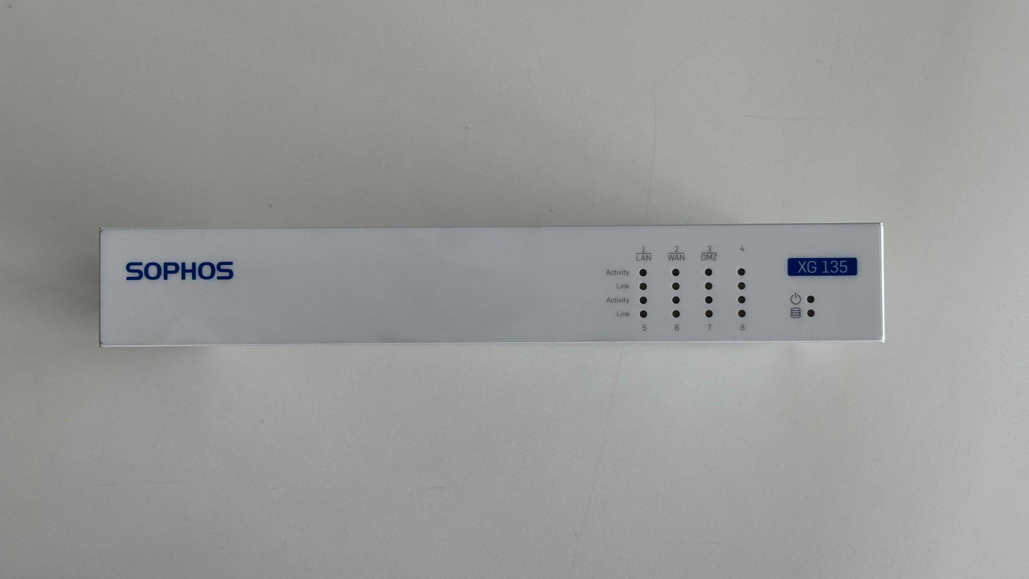 Firewall Sophos XG 135