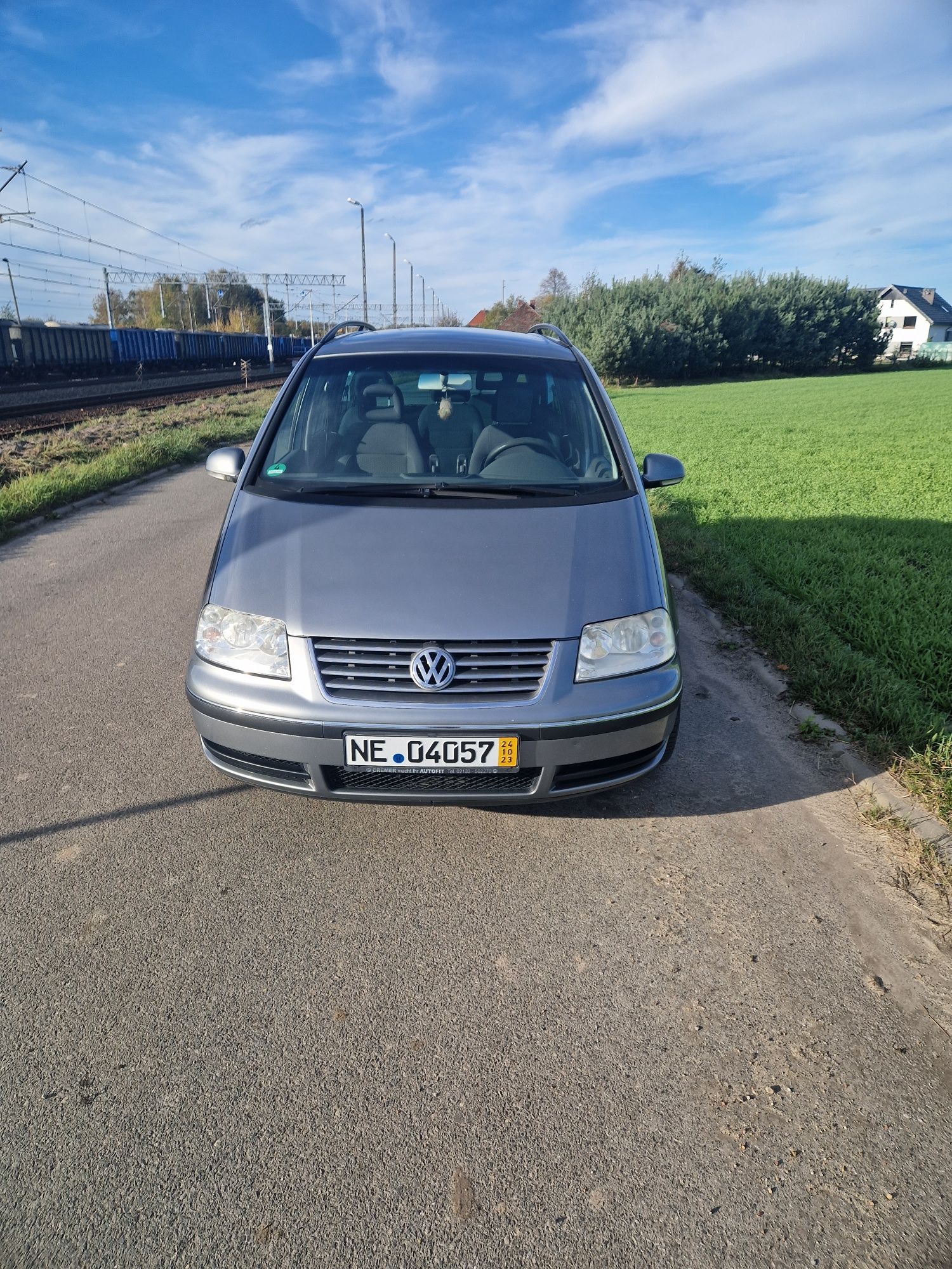 Sprzedam vw sharan 1.9 tdi 2004