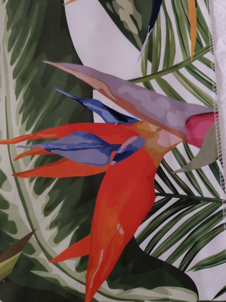 Peças de tecido estampado