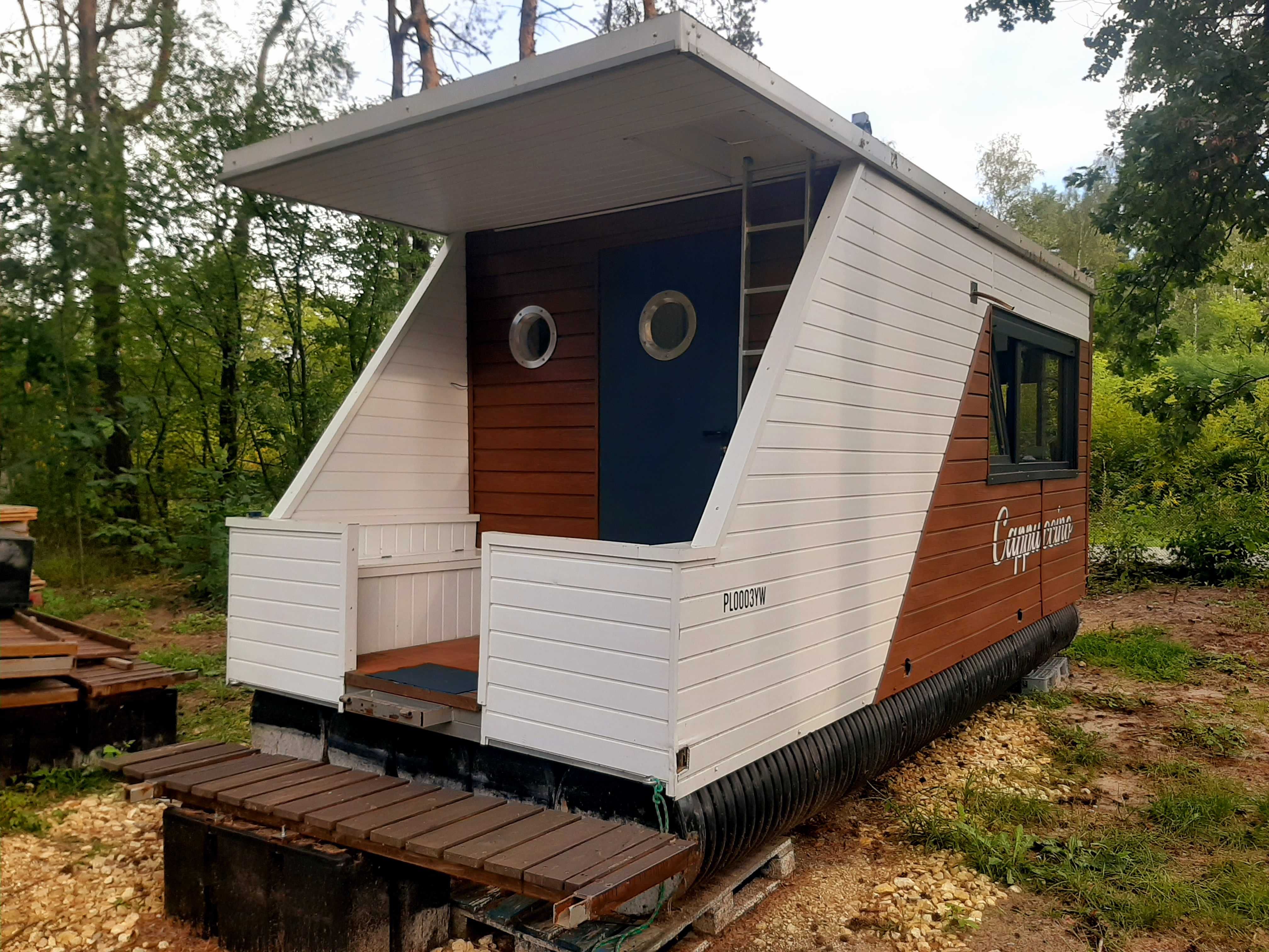 Gotowy biznes do przejęcia. Houseboat domek na wodzie