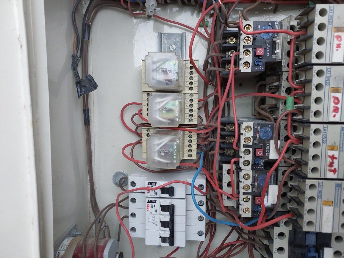 Skrzynka sterownicza szafka elektryczna