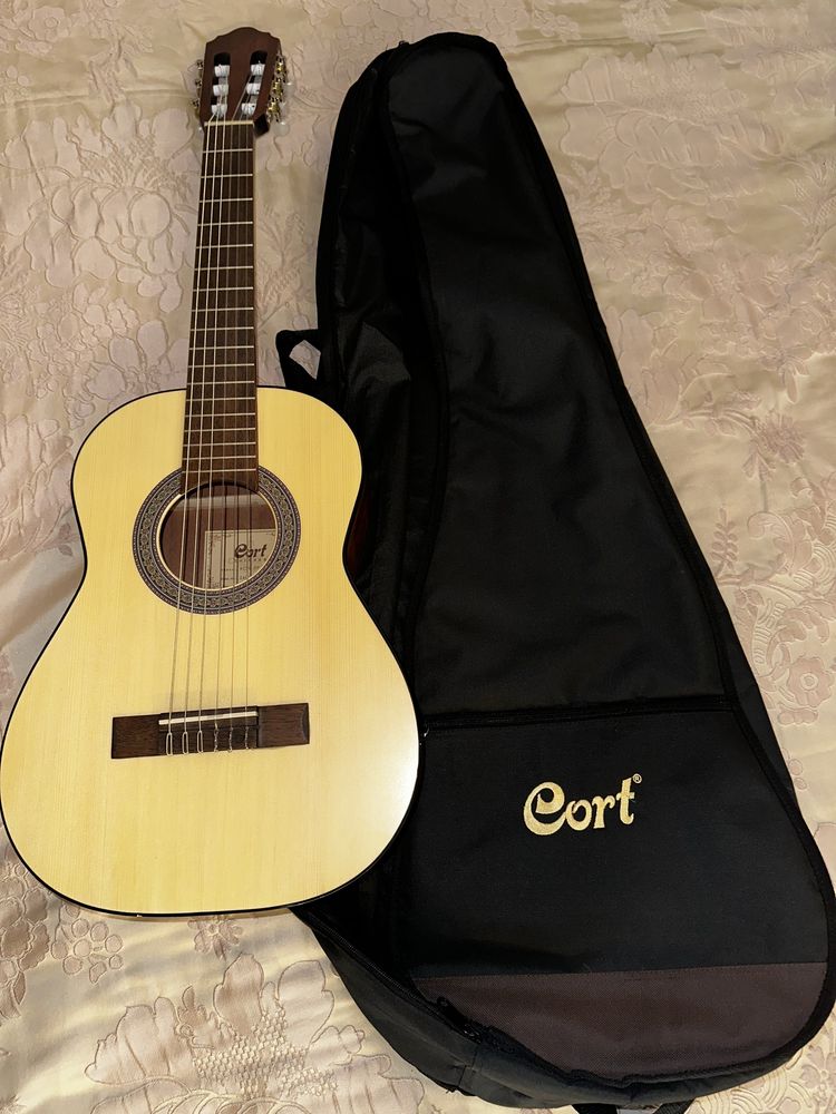 Акустична гітара “Cort mini”