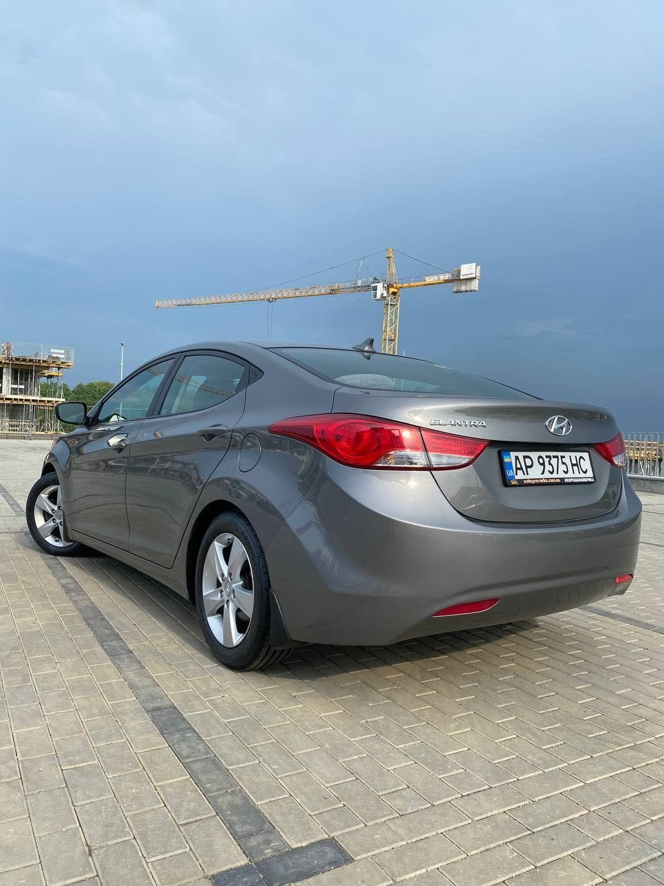 Hyundai Elantra 2013