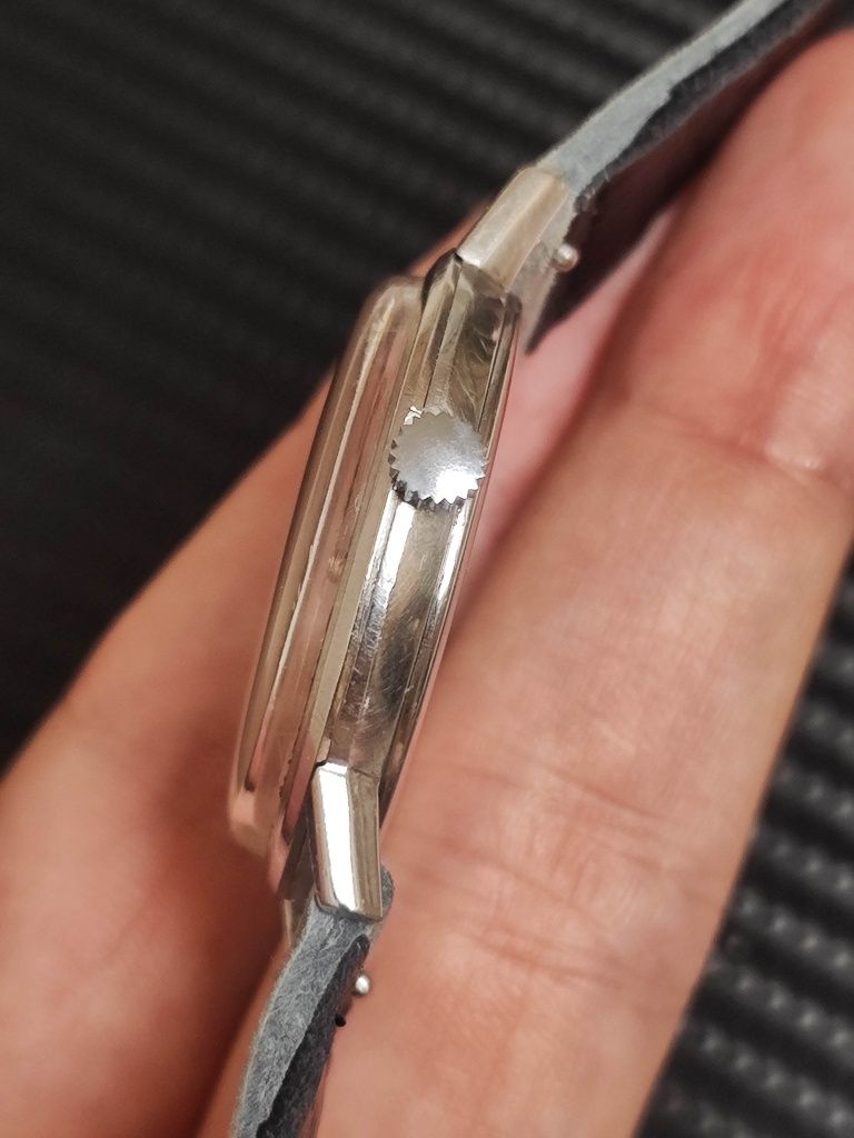 Omega Genève Cal.613