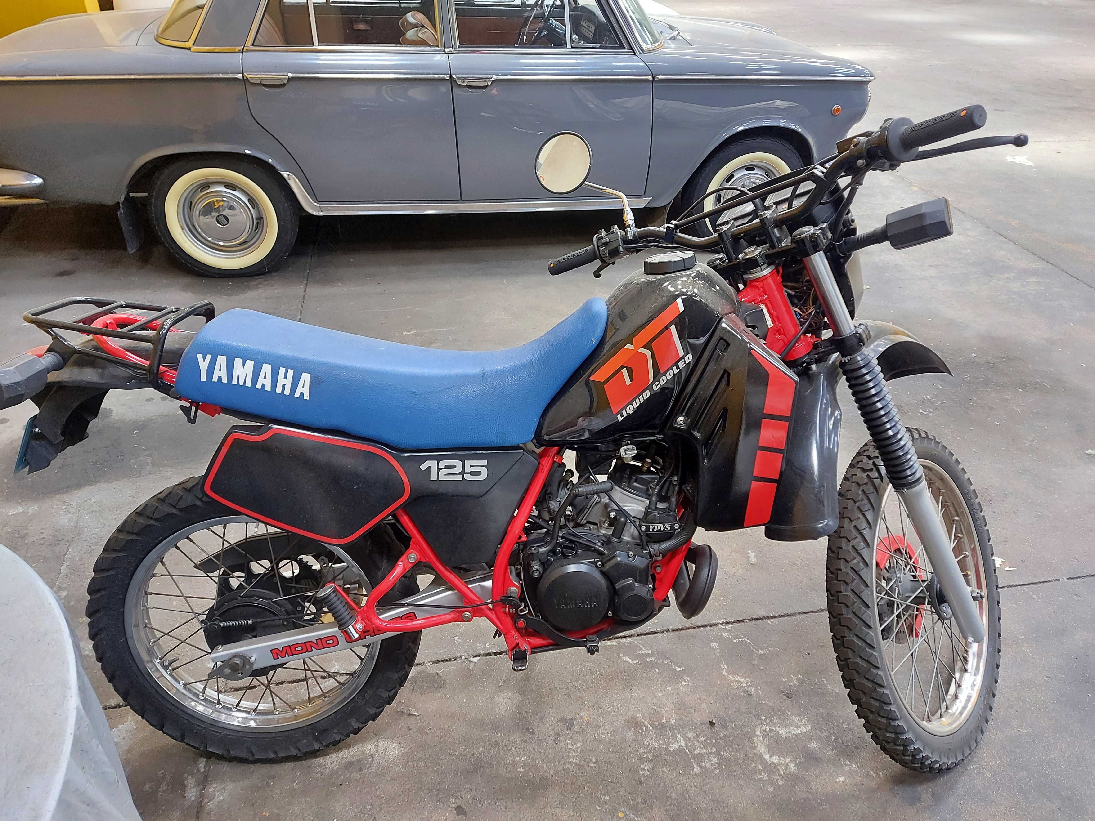 SUZUKI RGV 250 + Yamaha DT LC 125 YPVS