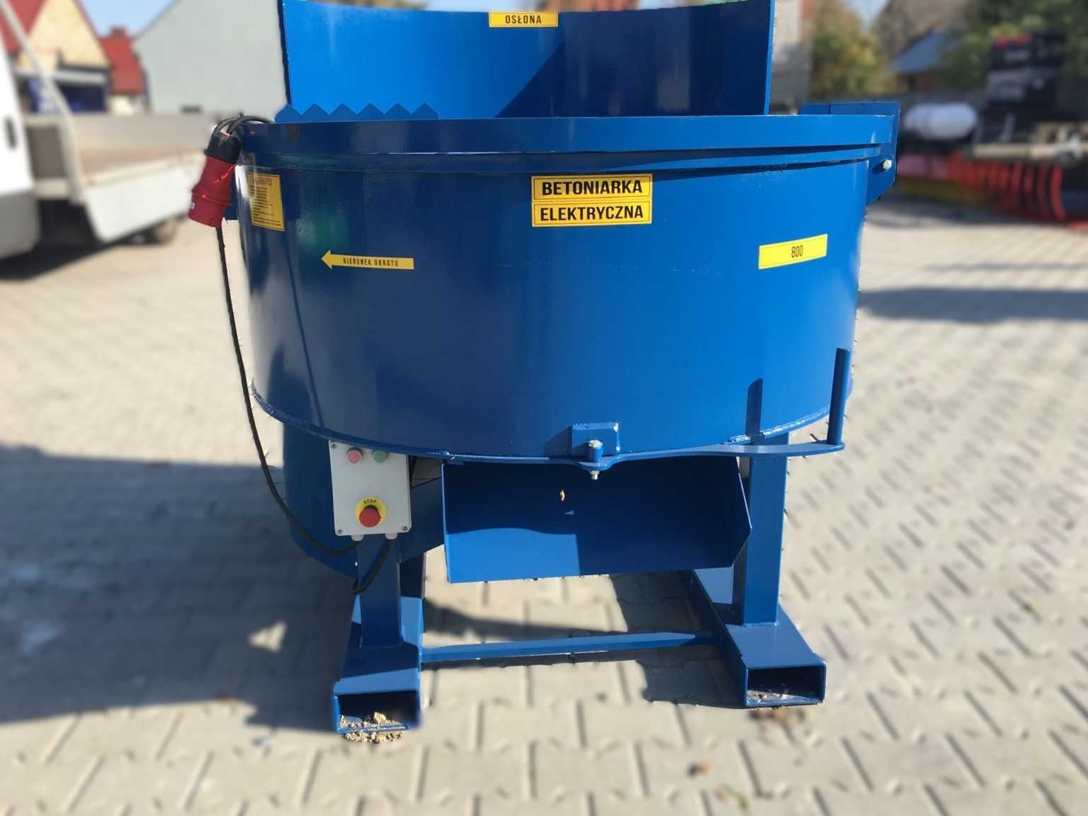 Mieszalnik betoniarka hydrauliczna okrągła 800L zgarniacz