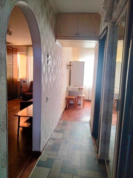 Оренда 1но квартири по вул Циалковського 7000грн і ком