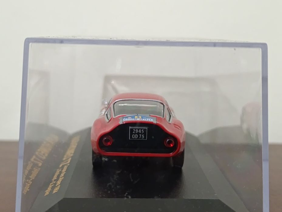 Alfa Romeo TZ 1/43