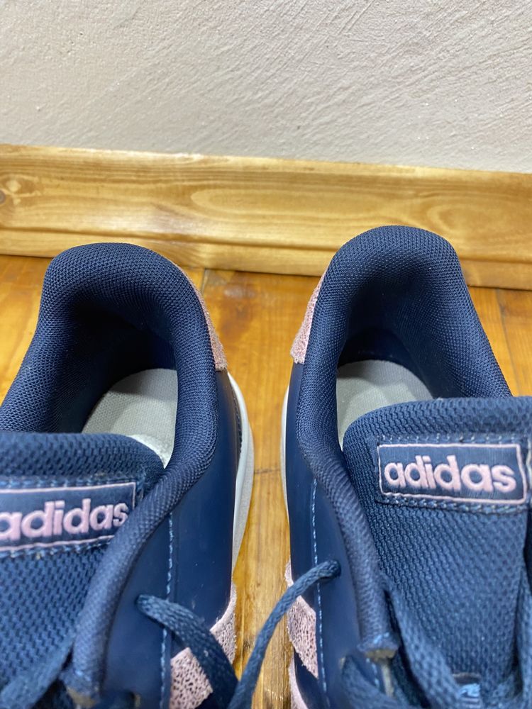 Кросовки Adidas