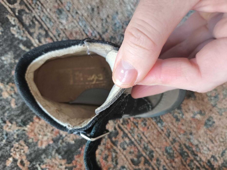 Mrugała, Emel, trzewiki, pólbuty, adidasy