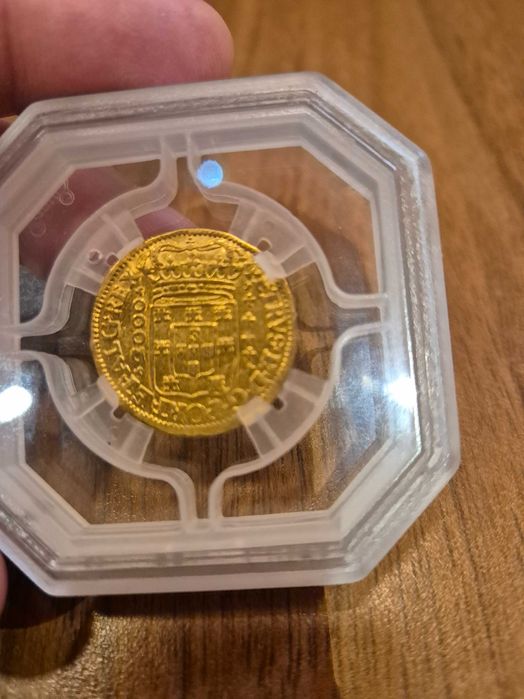 Moeda ouro D. Pedro II- meia moeda ( muito escassa)