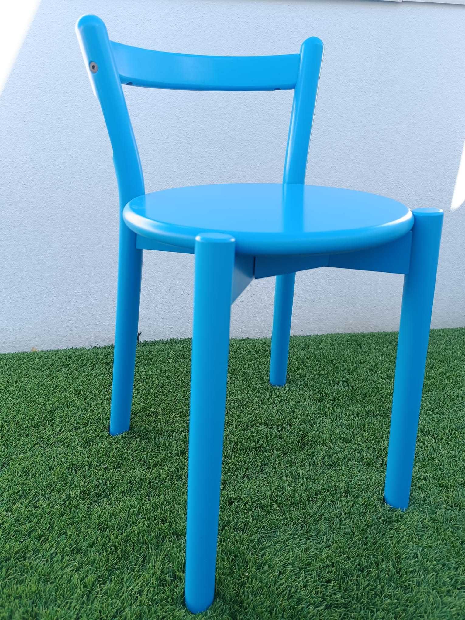 Banco com costas IKEA