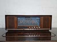 Rádio antigo reparado SABA