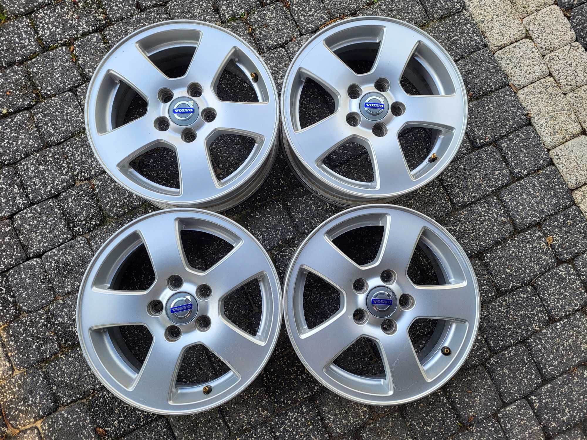 VOLVO V50 C30 S40 Alufelgi 15'' 5x108 ET46