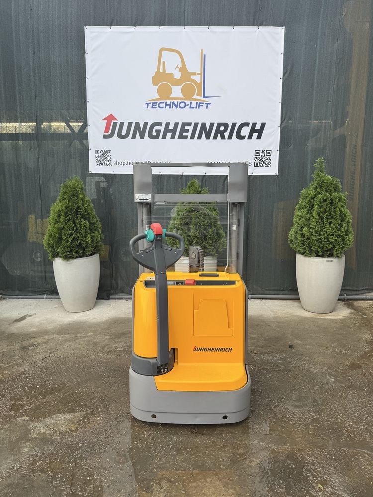 Електричний штабелер Jungheinrich EJC 110 250ZZ 2017 Liion