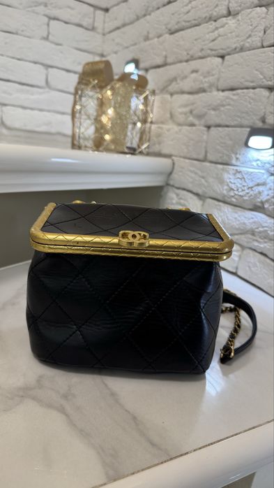 Сумка боченок Chanel черная
