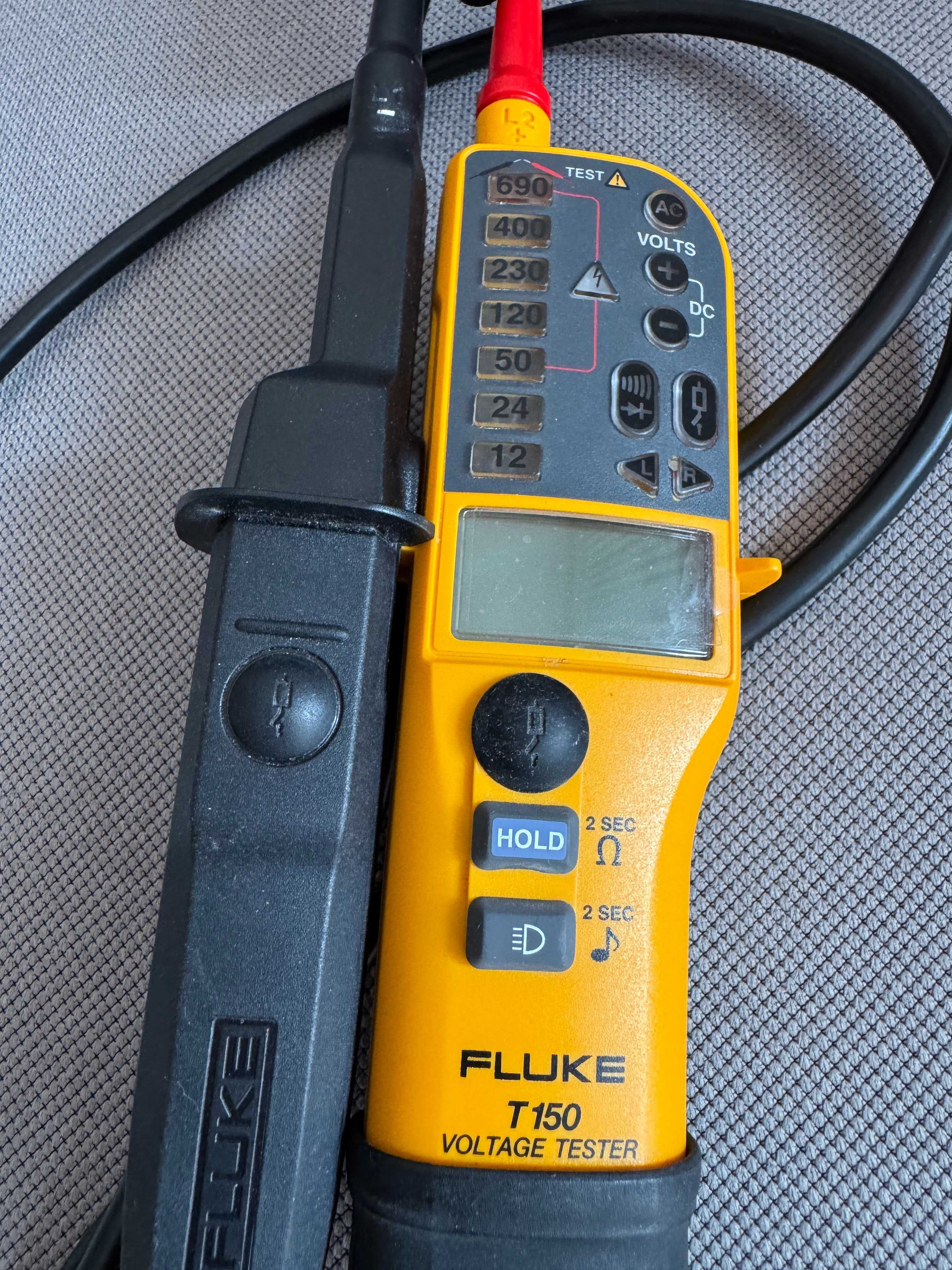 FLUKE T150 tester napięcia i ciągłości obwodu FOLIA NA WYŚWIETLACZU