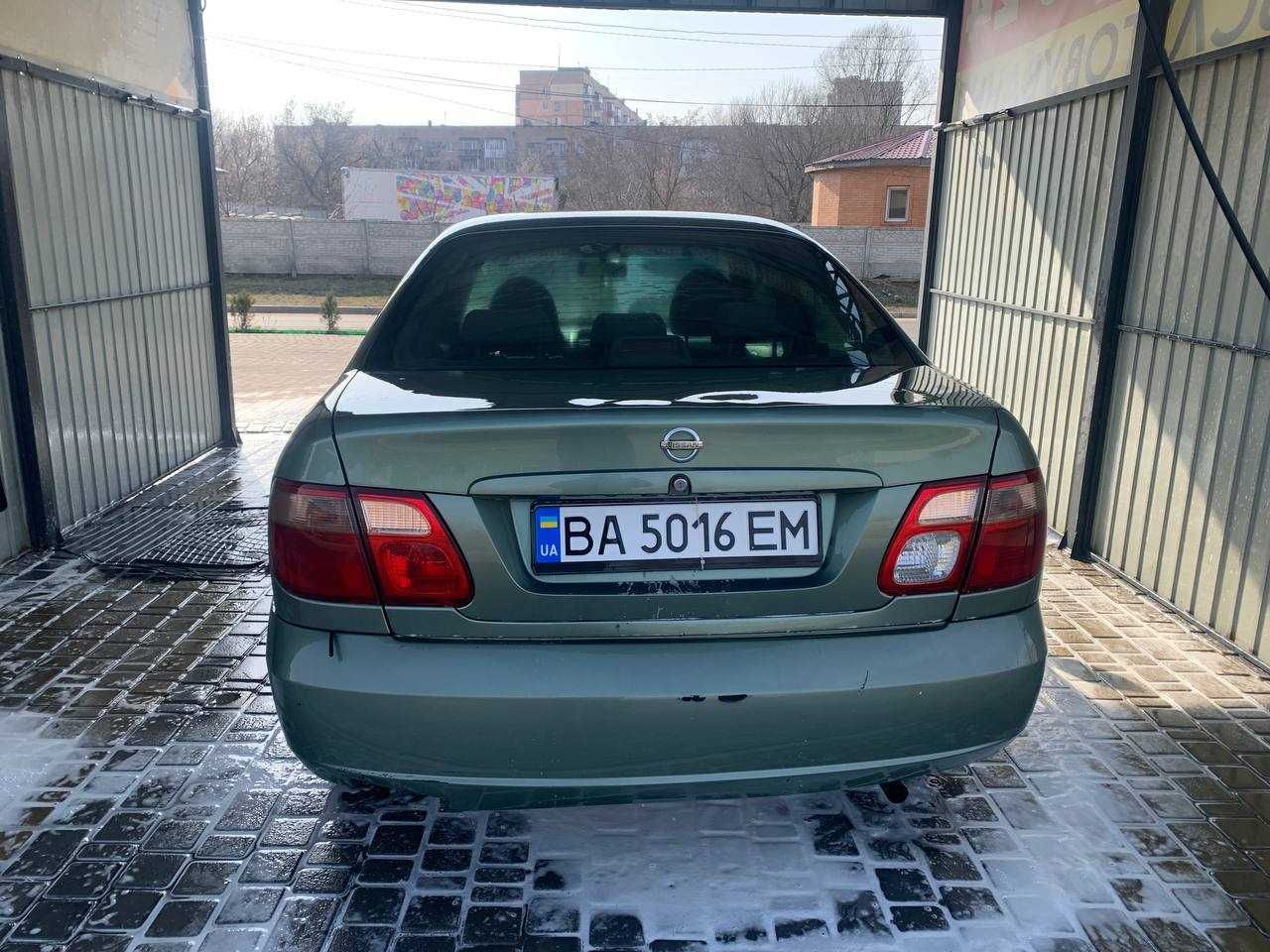 Nissan Almera 2003