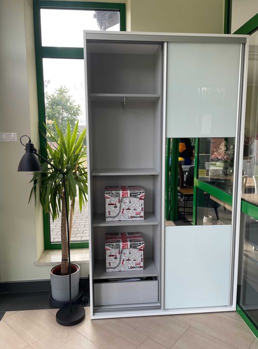 Szafa przesuwna Flex do przdpokoju, płytka głębokość 45 cm, nowa