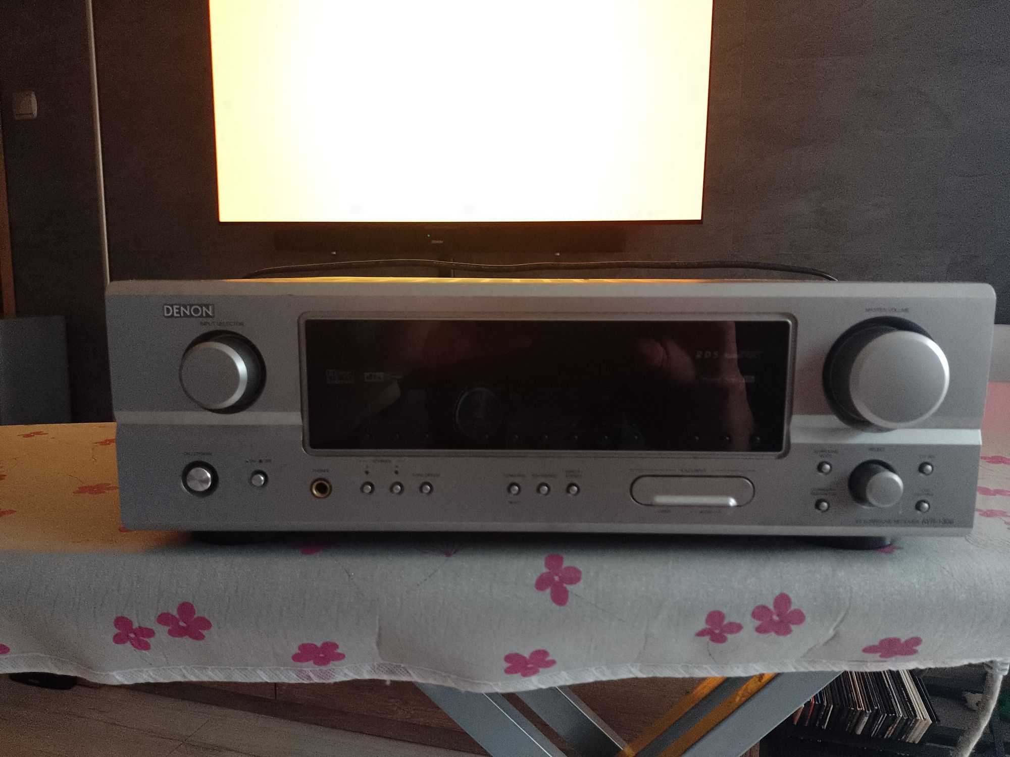 Amplituner Denon