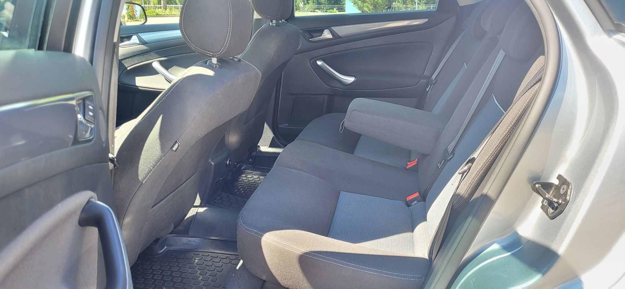 FORD MONDEO 13г Родной Окрас 117ткм